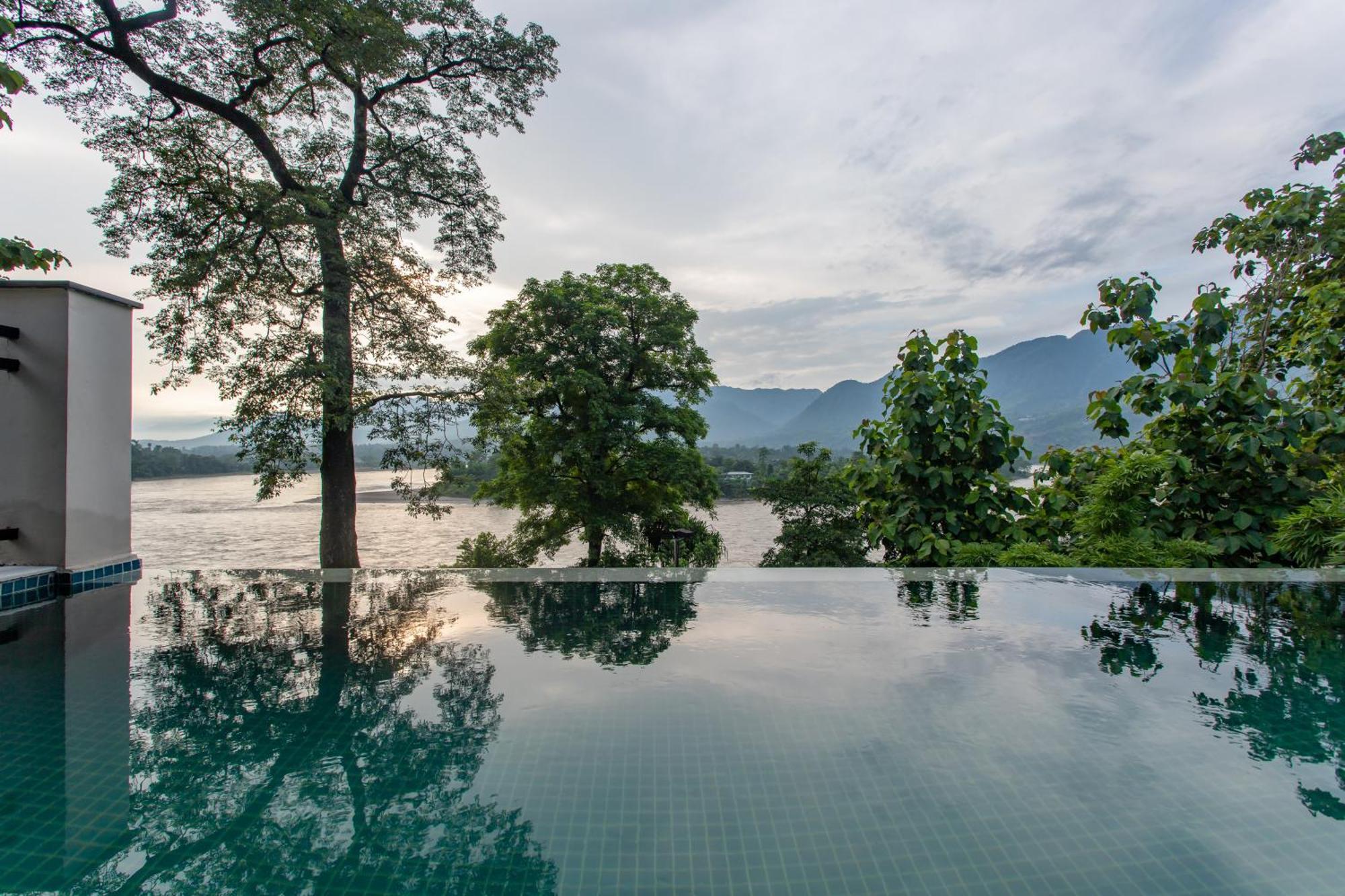 Regenta Resort & Spa By Riverside, Chitwan Exterior photo